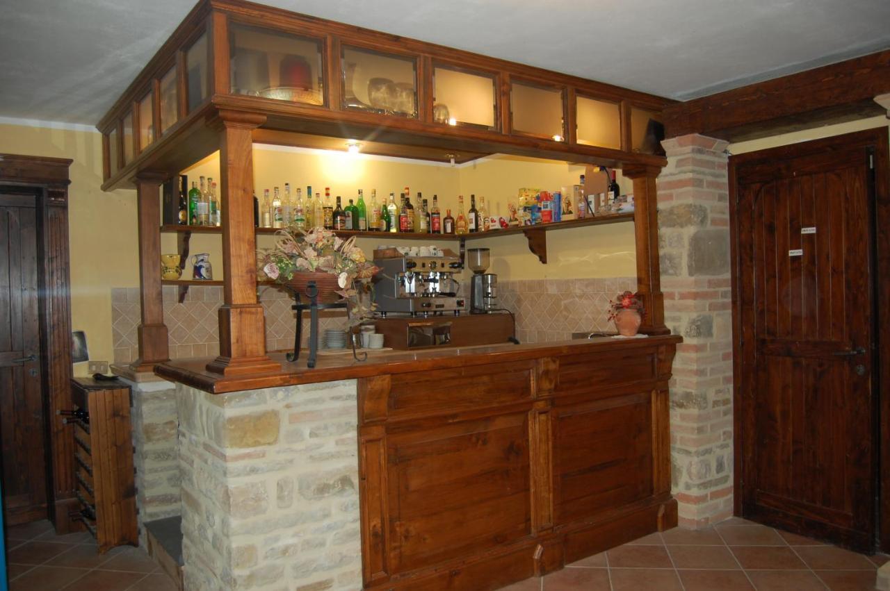 Agriturismo Countryhouse Le Giare Gubbio Exterior photo